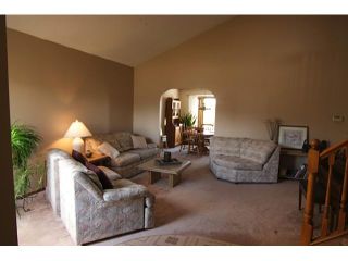 Photo 3: 36 EDGELAND Rise NW in CALGARY: Edgemont Residential Detached Single Family for sale (Calgary)  : MLS®# C3607841