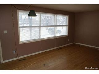 Photo 7: 1008 WALKER Street in Regina: Rosemont Single Family Dwelling for sale (Regina Area 02)  : MLS®# 523318
