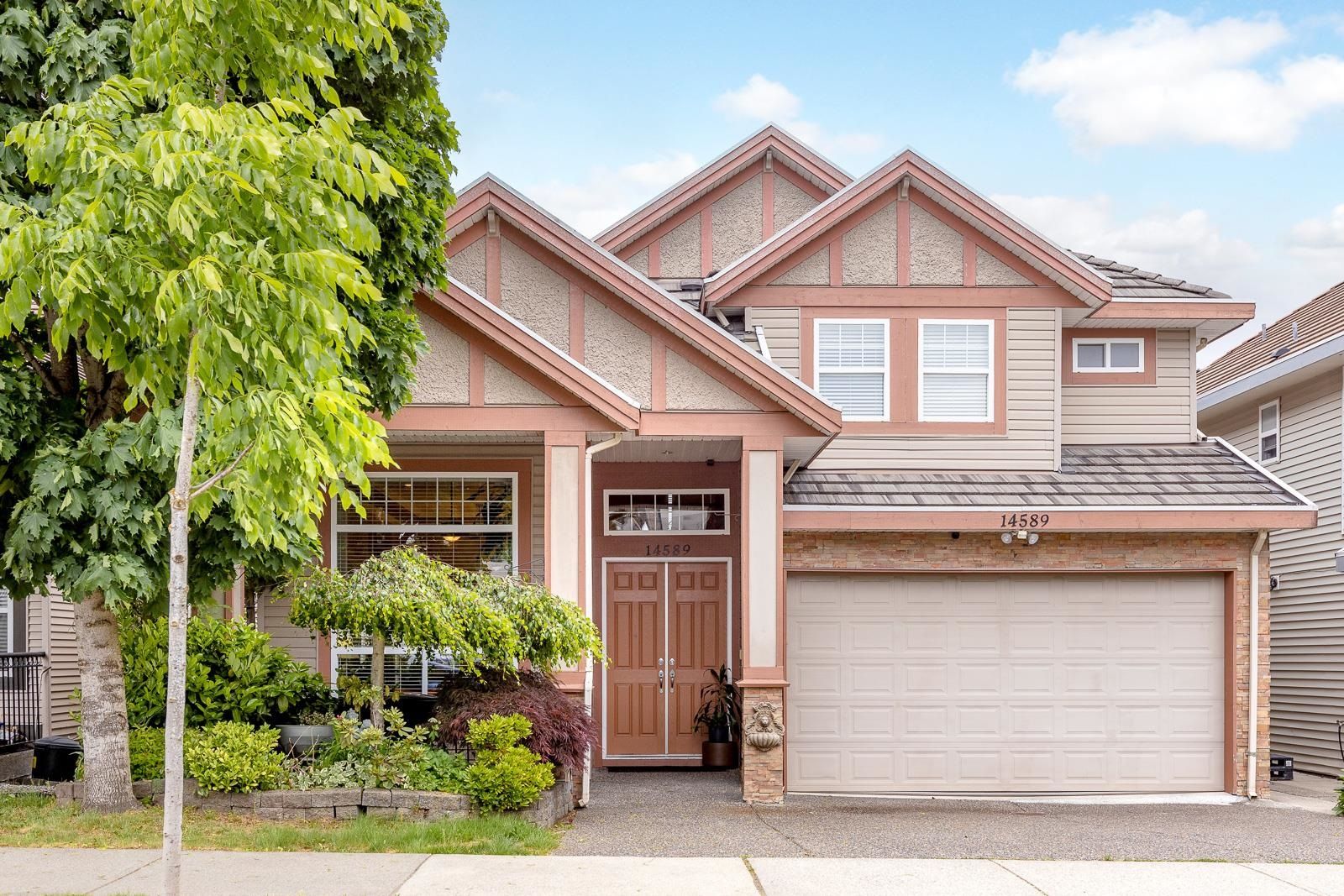 Main Photo: 14589 61A Avenue in Surrey: Sullivan Station House for sale : MLS®# R2802560