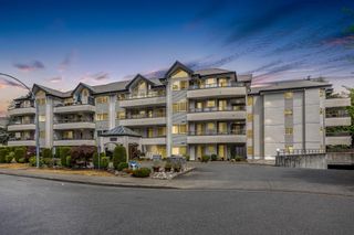 Photo 32: 101 2526 LAKEVIEW Crescent in Abbotsford: Central Abbotsford Condo for sale in "MILLSPRING MANOR" : MLS®# R2816766