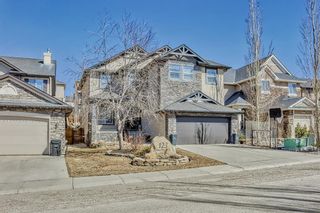 Photo 1: 123 Aspen Stone Crescent SW in Calgary: Aspen Woods Detached for sale : MLS®# A2039057