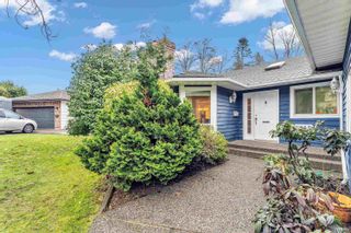 Photo 2: 13508 15A Avenue in Surrey: Crescent Bch Ocean Pk. House for sale (South Surrey White Rock)  : MLS®# R2863069
