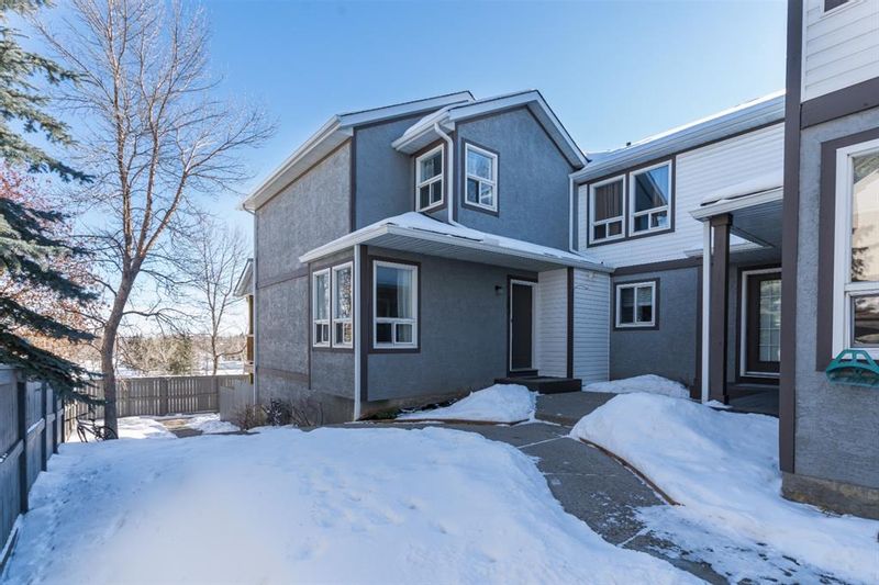 FEATURED LISTING: 203 Signal Hill Green Southwest Calgary