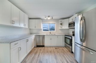 Photo 5: 2141 CUMBRIA Drive in Surrey: King George Corridor Manufactured Home for sale in "CRANLEY PLACE" (South Surrey White Rock)  : MLS®# R2437751