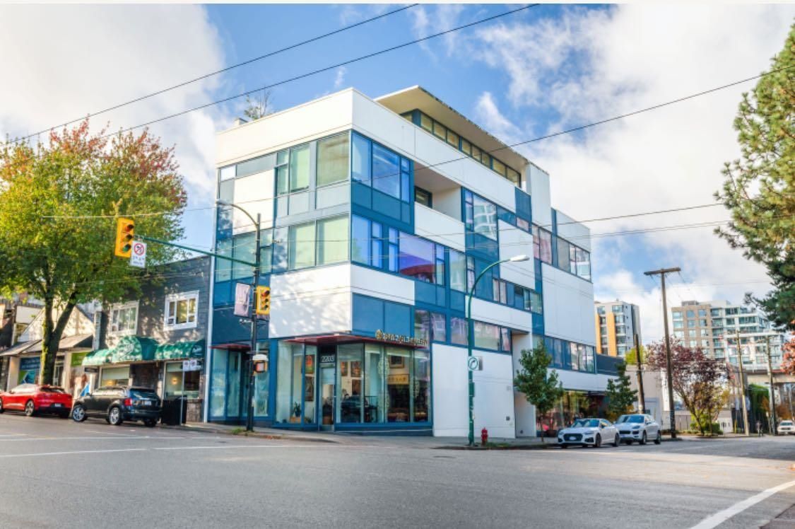 Main Photo: 2203 GRANVILLE Street in Vancouver: Fairview VW Retail for lease (Vancouver West)  : MLS®# C8047546