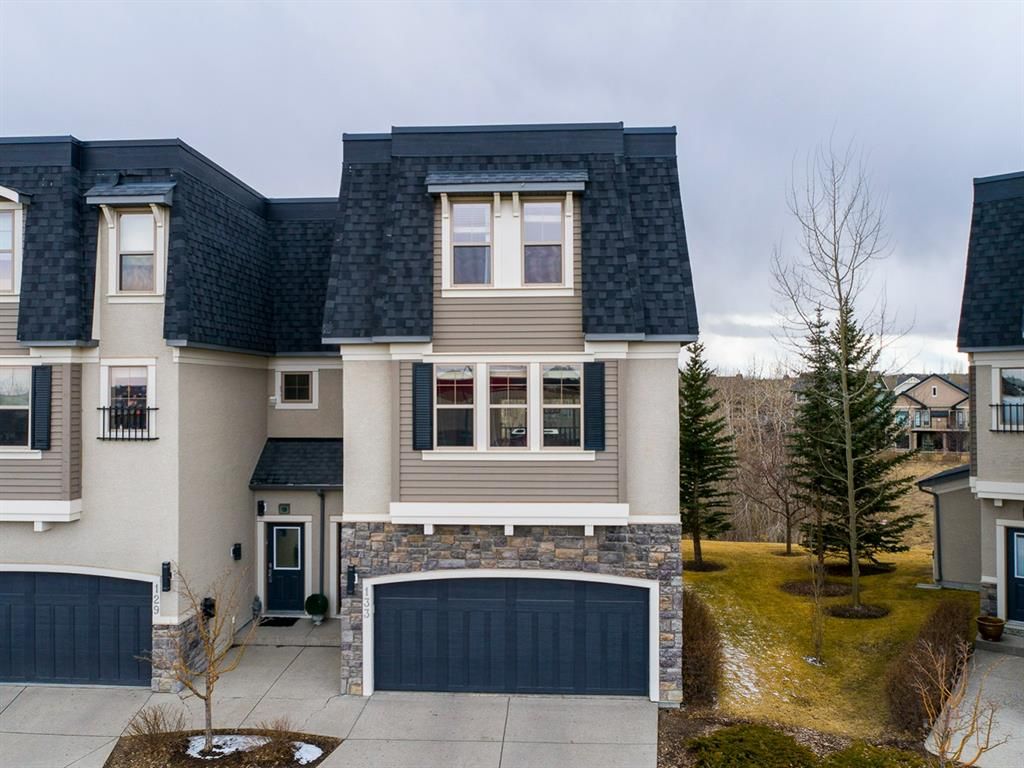 Main Photo: 133 Wentworth Point SW in Calgary: West Springs Row/Townhouse for sale : MLS®# A1194409
