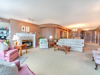 Photo 12: 1606 8 LAGUNA Court in New Westminster: Quay Condo for sale in "THE EXCELSIOR" : MLS®# R2826435