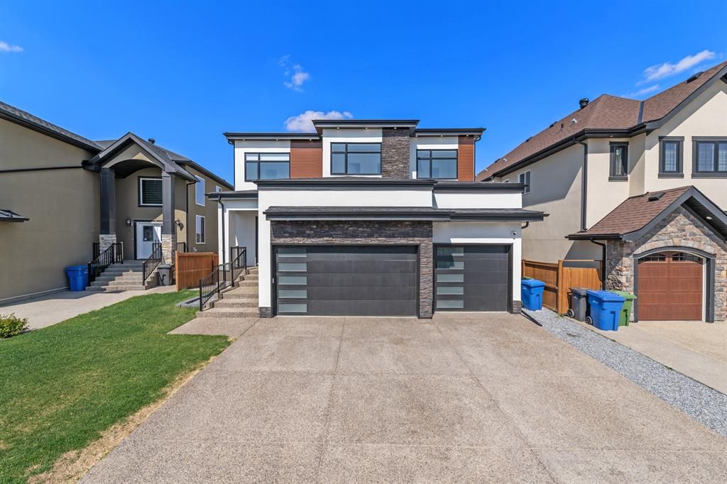 Main Photo: 264 Kinniburgh Circle: Chestermere Detached for sale : MLS®# A2052503