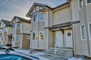 Photo 3: 56 Royal Birch Villas NW in Calgary: Royal Oak Row/Townhouse for sale : MLS®# A2022477