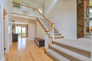 Photo 2: 35042 PANORAMA Drive in Abbotsford: Abbotsford East House for sale : MLS®# R2370857