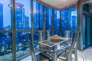 Photo 10: 803 1239 W GEORGIA Street in Vancouver: Coal Harbour Condo for sale in "The Venus" (Vancouver West)  : MLS®# R2174142