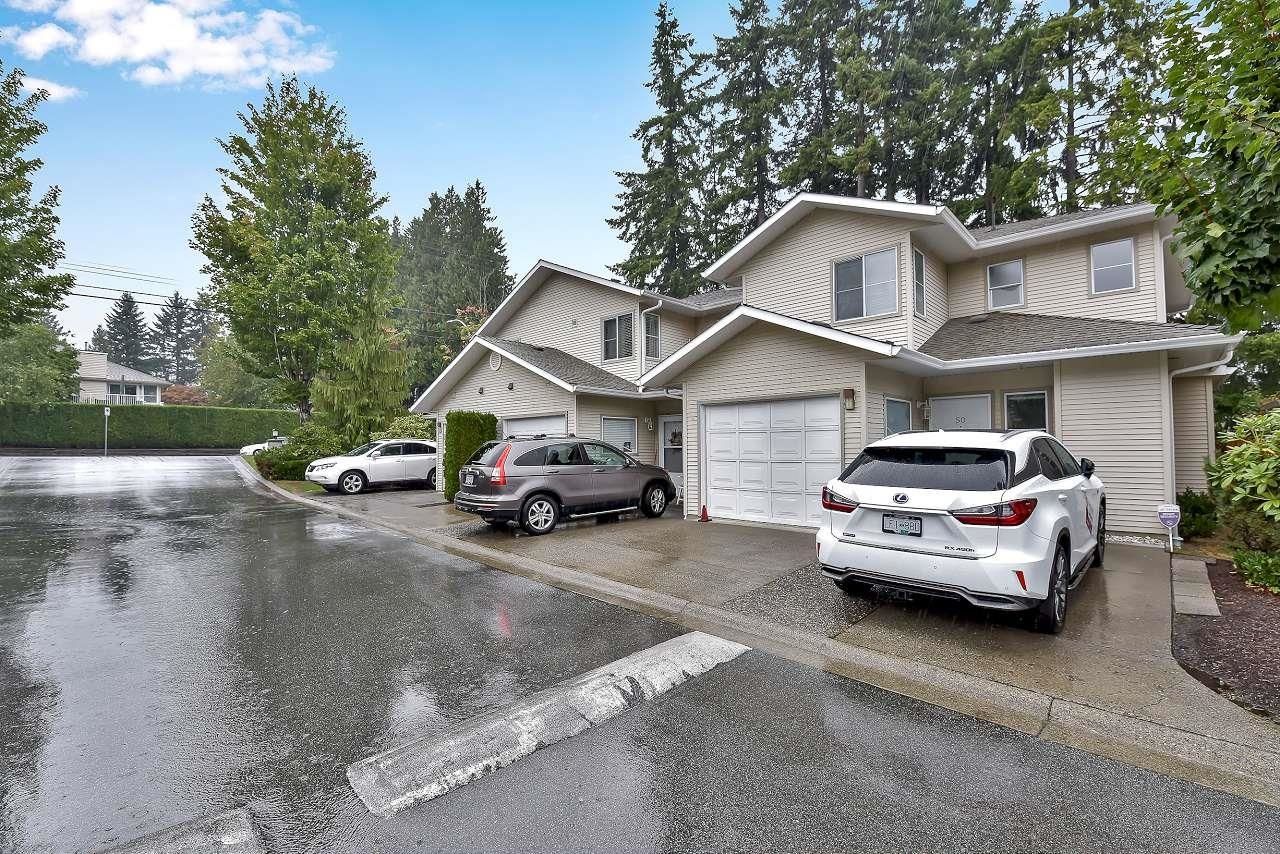 Main Photo: 50 16016 82 Avenue in Surrey: Fleetwood Tynehead Townhouse for sale in "MAPLE COURT" : MLS®# R2626480