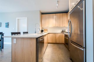 Photo 4: 705 2789 SHAUGHNESSY Street in Port Coquitlam: Central Pt Coquitlam Condo for sale in "The Shaughnessy" : MLS®# R2207238