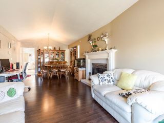 Photo 5: 2706 WESTLAKE Drive in Coquitlam: Coquitlam East House for sale in "River Heights" : MLS®# R2741810