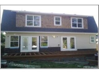 Photo 1:  in VICTORIA: Vi Fernwood Half Duplex for sale (Victoria)  : MLS®# 437478