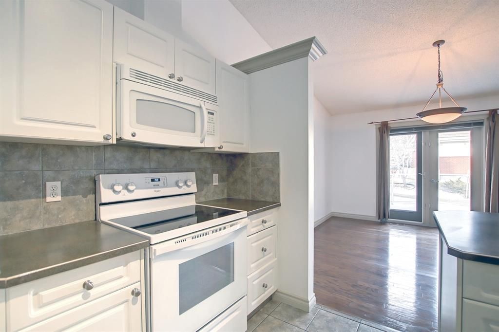Photo 23: Photos: 329 Patina Court SW in Calgary: Patterson Row/Townhouse for sale : MLS®# A1166524