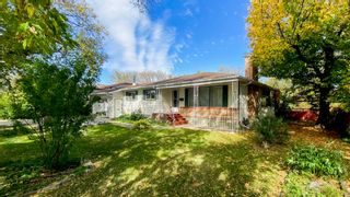 Photo 2: : Selkirk House for sale (R14) 