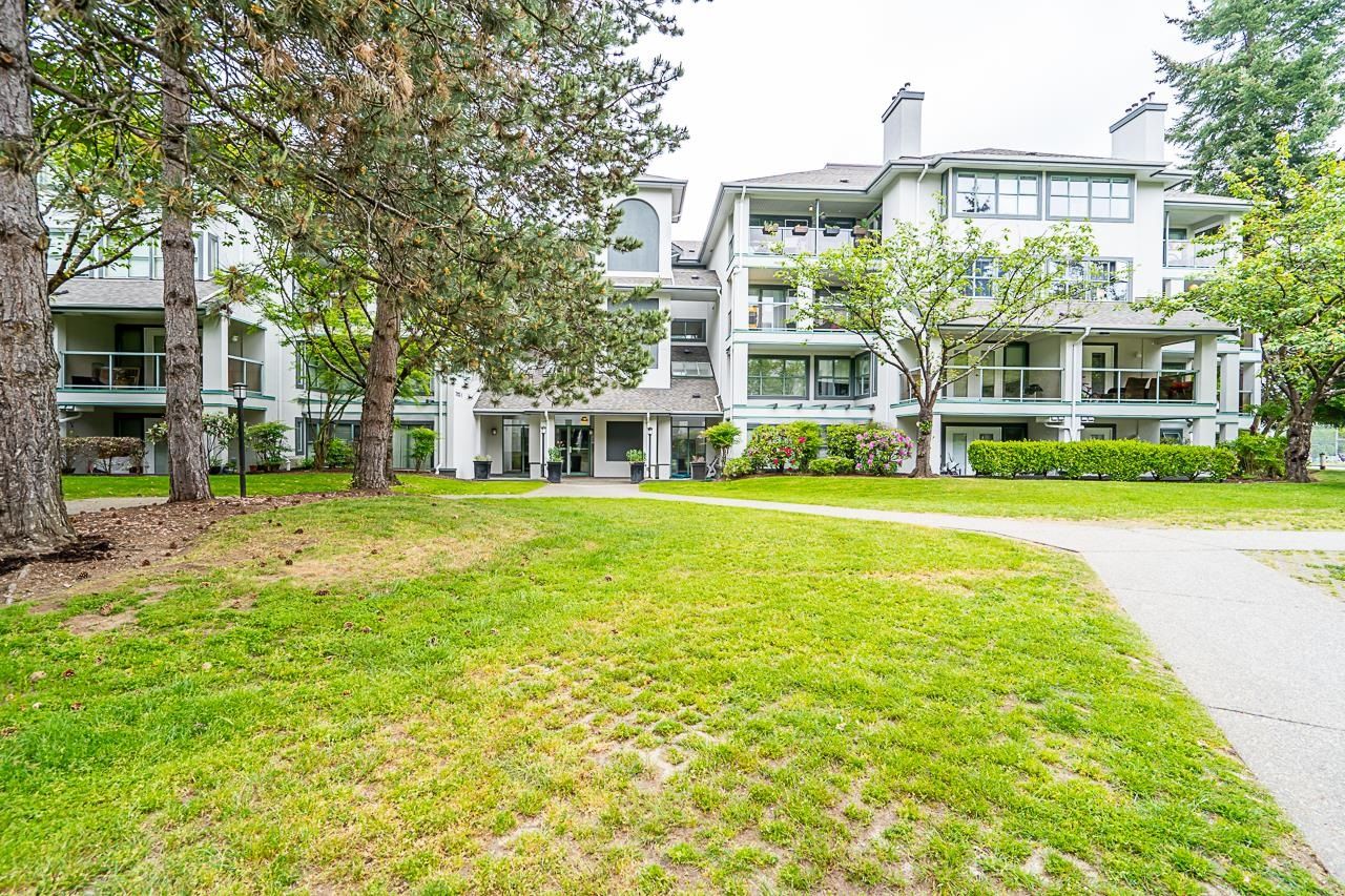 Main Photo: PH4B 7025 STRIDE Avenue in Burnaby: Edmonds BE Condo for sale in "Sommerset Hill" (Burnaby East)  : MLS®# R2787654