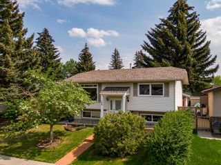 Photo 2: 109 Midcrest Crescent SE in Calgary: Midnapore Detached for sale : MLS®# A2051642