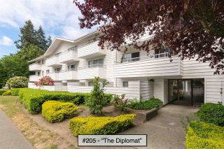 Photo 2: 205 707 EIGHTH Street in New Westminster: Uptown NW Condo for sale in "The Diplomat" : MLS®# R2273026