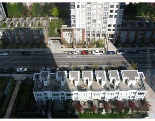 Photo 7: 2509 939 EXPO Boulevard in Vancouver: Downtown VW Condo for sale in "MAX 2" (Vancouver West)  : MLS®# V700944