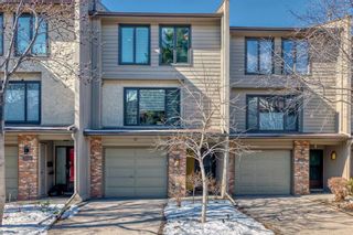 Photo 1: 3933 Point Mckay Road NW in Calgary: Point McKay Row/Townhouse for sale : MLS®# A2125878