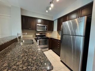 Photo 3: 1206 1403 Royal York Road in Toronto: Humber Heights Condo for lease (Toronto W09)  : MLS®# W8453278