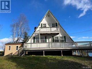 Photo 2: 885 North Road in Campobello: House for sale : MLS®# NB082549