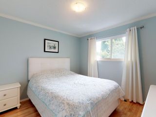 Photo 14: 10240 RAILWAY Avenue in Richmond: Steveston North House for sale in "HOLLY PARK" : MLS®# R2397975