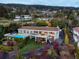 Main Photo: 1035 KING GEORGES Way in West Vancouver: British Properties House for sale : MLS®# R2875896