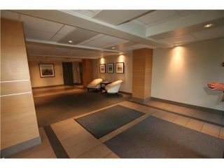 Photo 2: 313 423 AGNES Street in New Westminster: Downtown NW Condo for sale in "THE RIDGEVIEW" : MLS®# V1000763
