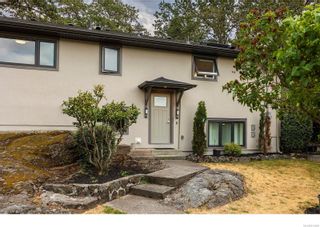 Photo 29: 910 Foul Bay Rd in Victoria: Vi Fairfield East House for sale : MLS®# 913020