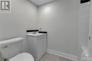 Photo 22: 41 SAGINAW CRESCENT in Ottawa: House for rent : MLS®# 1376964