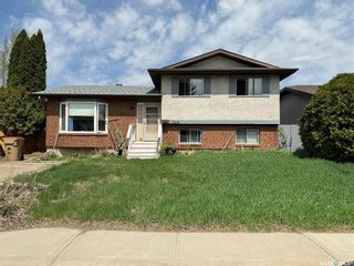 Main Photo: 2518 Neff Road East in Regina: Gardiner Heights Residential for sale : MLS®# SK969087