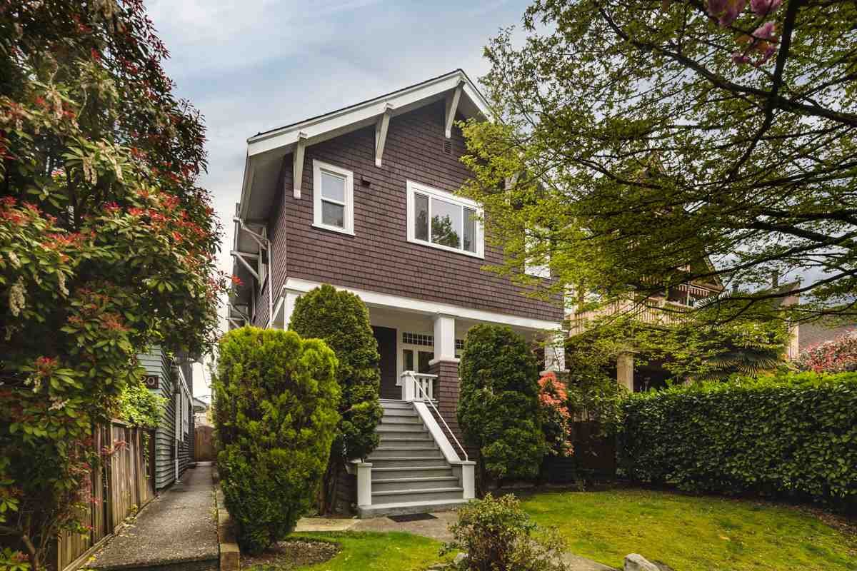 Main Photo: 1324 CYPRESS Street in Vancouver: Kitsilano House for sale in "KITS POINT" (Vancouver West)  : MLS®# R2451349