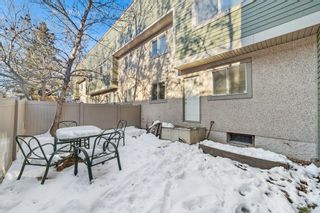 Photo 22: 331 405 64 Avenue NE in Calgary: Thorncliffe Row/Townhouse for sale : MLS®# A2012106