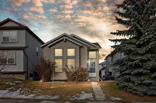 Photo 1: 34 Covehaven Rise NE in Calgary: Coventry Hills Detached for sale : MLS®# A2013360