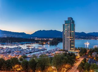 Photo 2: 1401 1277 MELVILLE Street in Vancouver: Coal Harbour Condo for sale (Vancouver West)  : MLS®# R2310570