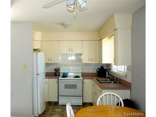 Photo 11: 320 TREMAINE Avenue in Regina: Walsh Acres Single Family Dwelling for sale (Regina Area 01)  : MLS®# 506223