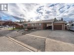 Main Photo: 182 Secrest Place in Penticton: House for sale : MLS®# 10306970