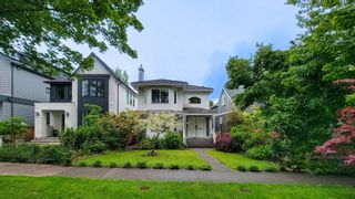 Main Photo: 39 E 19TH Avenue in Vancouver: Main House for sale (Vancouver East)  : MLS®# R2891508
