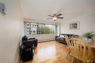 Photo 2: 404 1050 CHILCO Street in Vancouver: West End VW Condo for sale in "SAFARI APARTMENTS" (Vancouver West)  : MLS®# R2719891