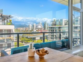 Photo 6: 701 123 W 1ST Avenue in Vancouver: False Creek Condo for sale in "COMPASS" (Vancouver West)  : MLS®# R2813852