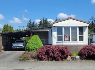 Photo 1: 168 27111 0 Avenue in Langley: Aldergrove Langley Manufactured Home for sale in "Pioneer Park" : MLS®# R2742013