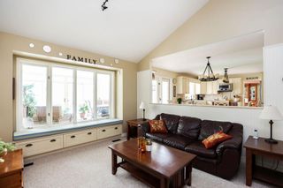 Photo 10: 95 Bramble Drive in Winnipeg: Charleswood Residential for sale (1G)  : MLS®# 202212450