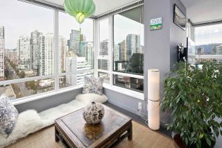 Photo 6: 2508 928 BEATTY Street in Vancouver: Yaletown Condo for sale in "THE MAX by CONCORD PACIFIC" (Vancouver West)  : MLS®# R2047968