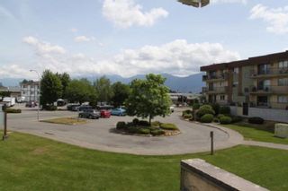 Photo 4: 221 45598 MCINTOSH Drive in Chilliwack: Chilliwack W Young-Well Condo for sale in "MCINTOSH MANOR" : MLS®# R2658720