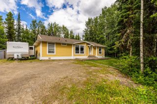 Photo 2: 10100 MERTON Place in Prince George: Shelley Manufactured Home for sale (PG Rural East)  : MLS®# R2714761