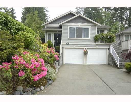 Main Photo: 3964 HOSKINS Road in North_Vancouver: Lynn Valley House for sale (North Vancouver)  : MLS®# V726486