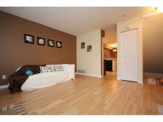 Photo 4: # 7 15488 101A AV in Surrey: Guildford Townhouse for sale in "COBBLEFIELD LANE" (North Surrey)  : MLS®# F1401306